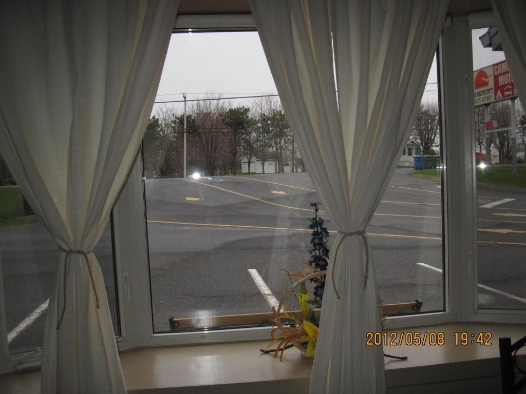 Motel Parc Beaumont Inc. Room photo